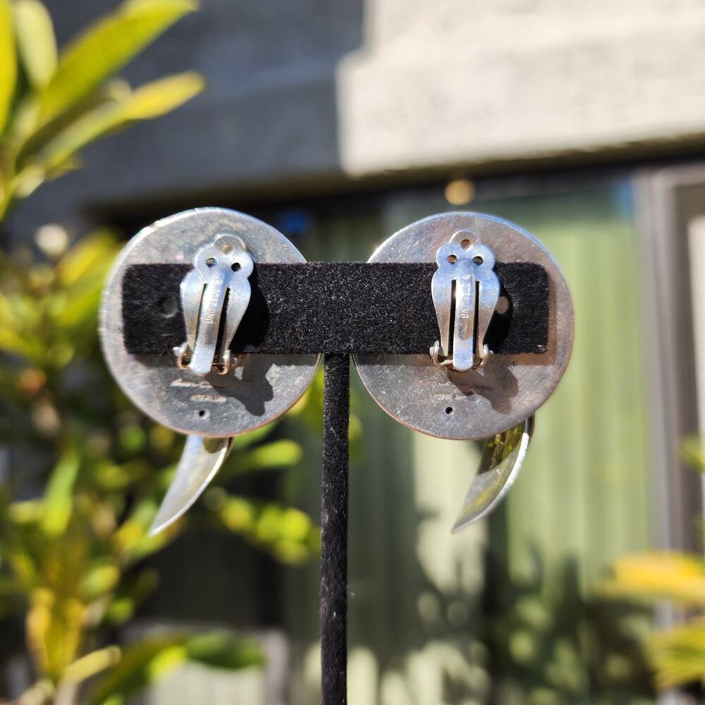 Vtg Susan Cummings Earrings Hammered Sterling Silver Dreamcatcher Feather Clips - Picture 5 of 13